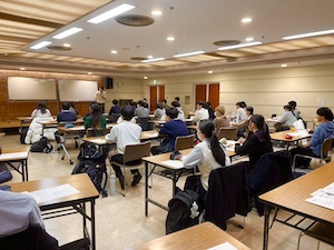 特別公開授業(生授業:年に3回) 特別公開授業(生授業:年に3回)