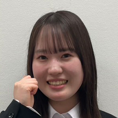 野中　ゆい さん　東洋大学　経済学部　国際経済学科