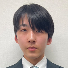 鈴木　蒼葉 くん　明治大学　経営学部