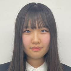 小林　凛々子 さん　法政大学　法学部　国際政治学科
