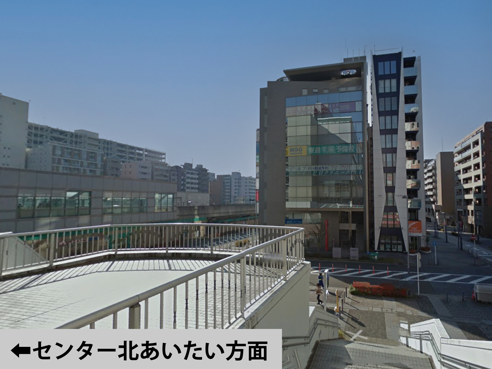 校舎外観