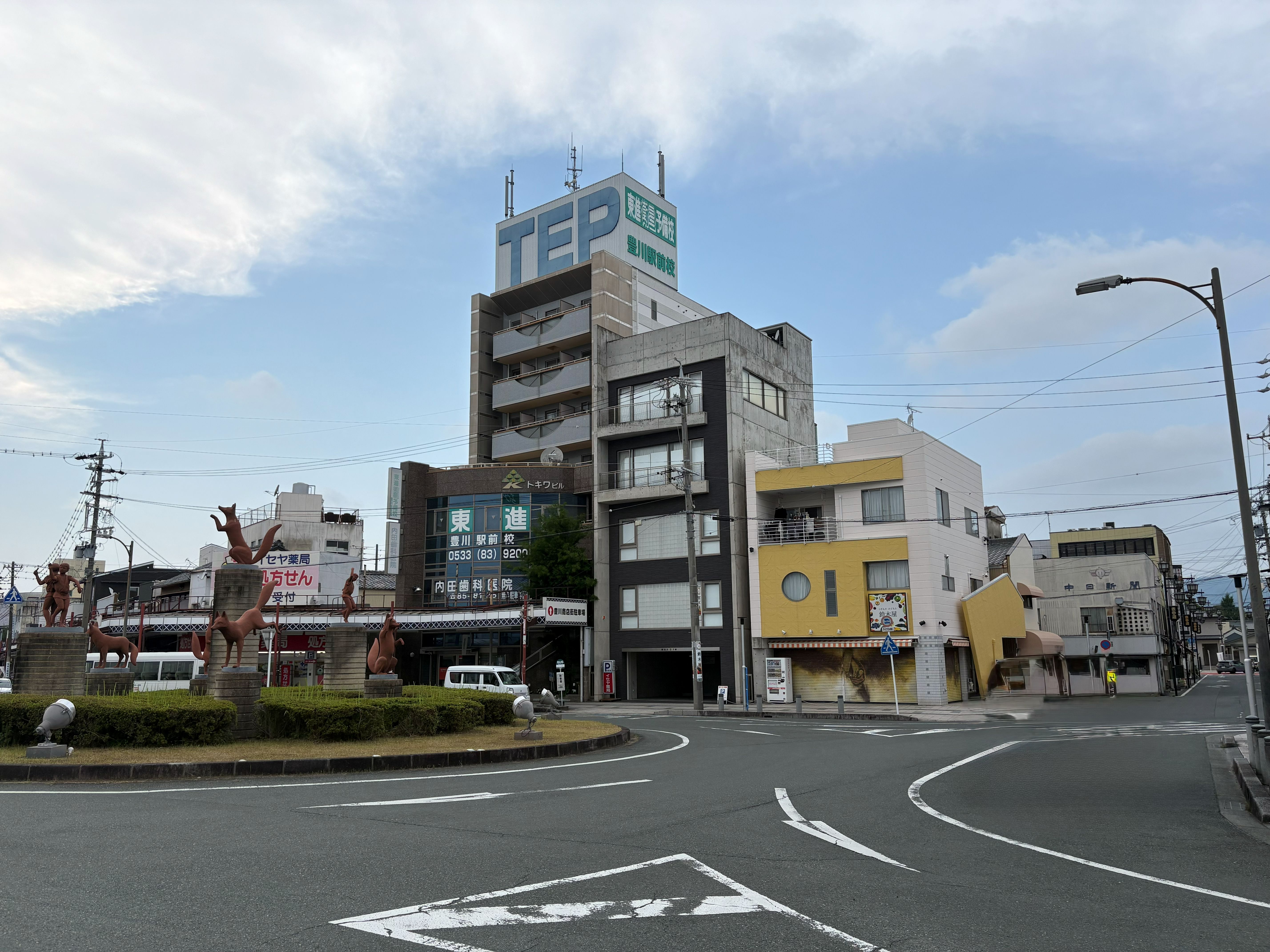 校舎外観