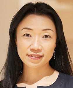 橋本直子先生の写真