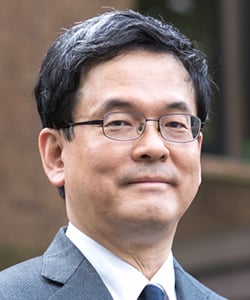 庵功雄先生の写真