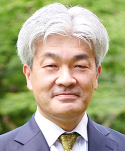 鈴木一人先生の写真