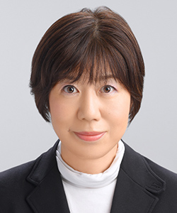 眞保智子先生の写真