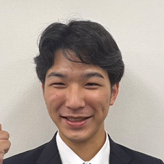 西羅　智文 くん　慶應義塾大学　文学部