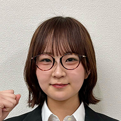六本木　咲希 さん　明治大学　情報コミュニケーション学部
