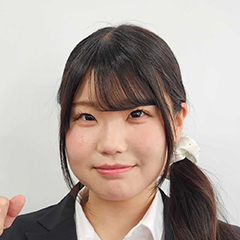 鈴木　菜津子 さん　上智大学　総合人間科学部　看護学科