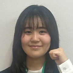 三保　夏希 さん　法政大学　経営学部