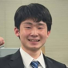 小澤　秀翔 くん　中央大学　法学部　法律学科