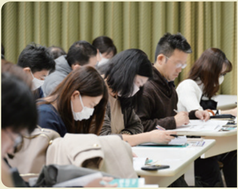 共通テスト報告会の様子その1