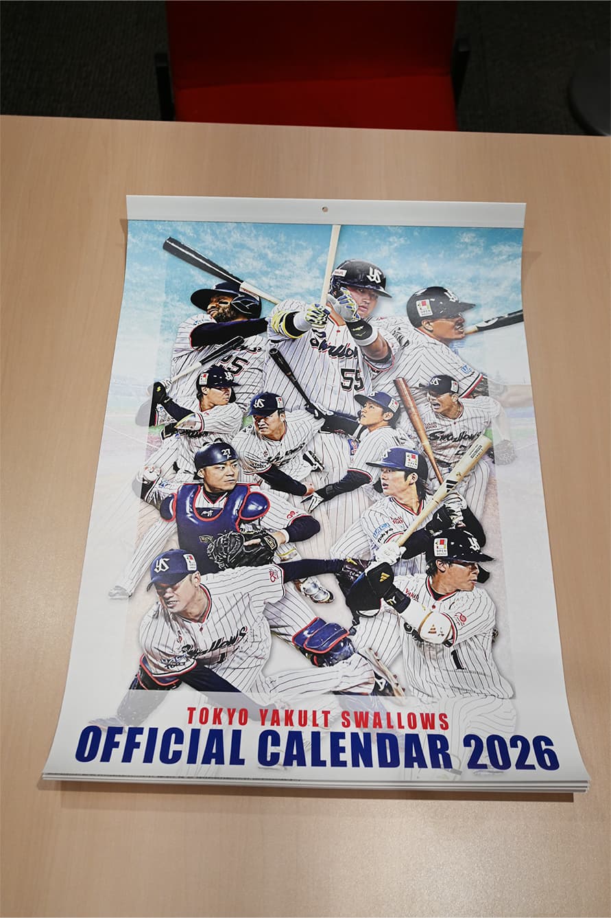東京ヤクルトスワローズ　壁掛けカレンダー