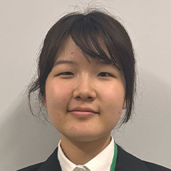 久富　波奈 さん　早稲田大学　社会科学部