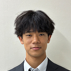 小野　朔矢 くん　早稲田大学　政治経済学部
