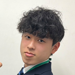 河原　佳希 くん　明治大学　商学部