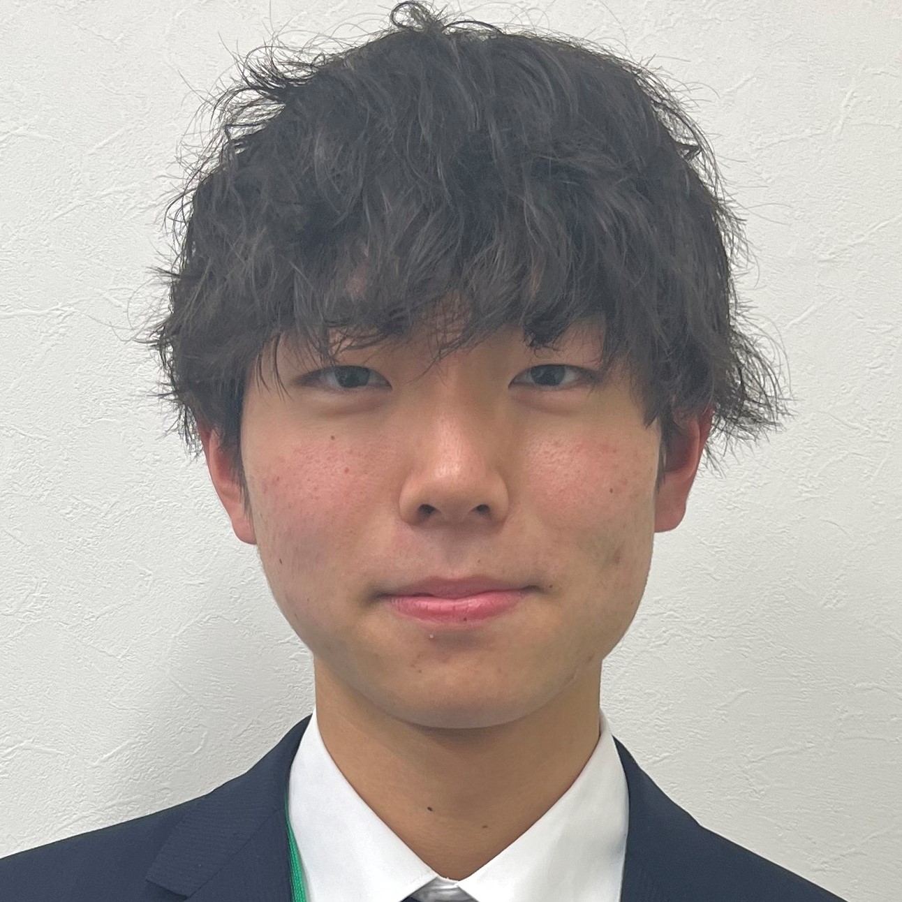 小橋　朝陽　くん　慶應義塾大学　法学部