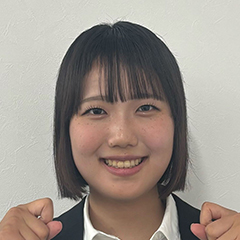 上川　真安香　さん　早稲田大学 社会科学部