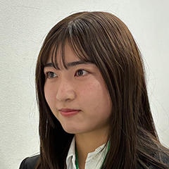 秋田　理沙 さん　青山学院大学　総合文化政策学部