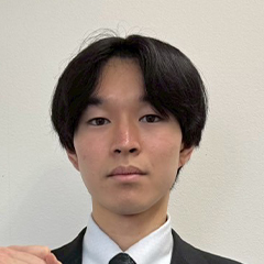 辻　明音 くん　一橋大学　経済学部