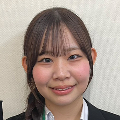長谷川　結衣 さん　早稲田大学　商学部