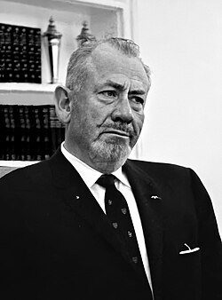 ジョン・アーンスト・スタインベックの画像