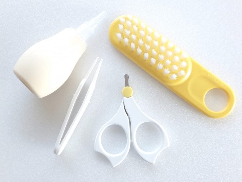 赤ちゃんの爪切りの種類と正しい切り方