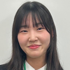 榊原　まひろ 
さん　早稲田大学　法学部