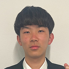 菊池　柚希 
くん　東京大学　教養学部