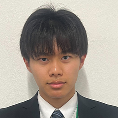 中山　寛太 
くん　明治学院大学　文学部　英文学科