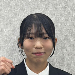 西松 沙帆 さん 慶應義塾大学 文学部