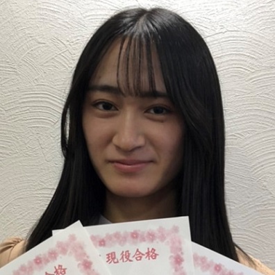 大関ありさ