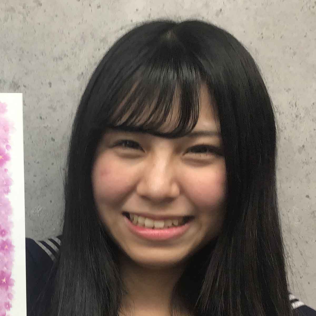 益田明依