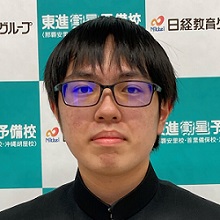 幸地秀