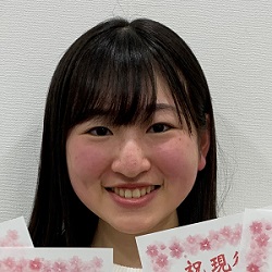露崎理恵