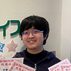 朝日秀馬