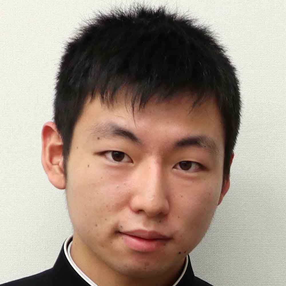 内島駿介