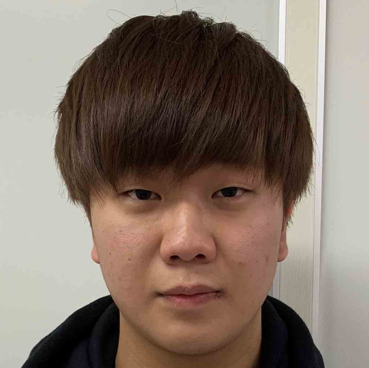 石飛真哉