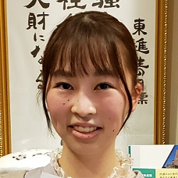 伊丹凜乃
