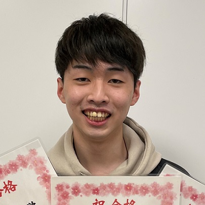 中村一翔