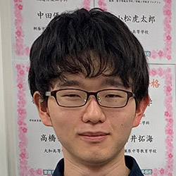 伊佐綾太郎