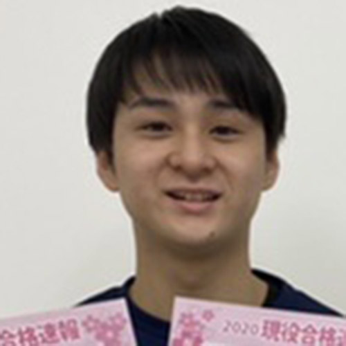 菴谷勇輝