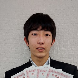 小野陸歩