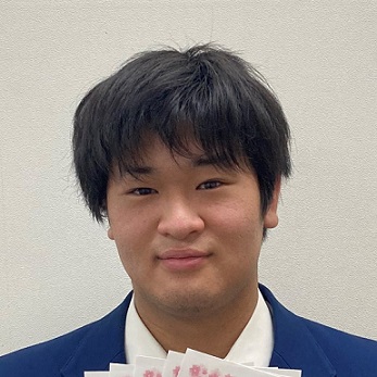 山崎康英