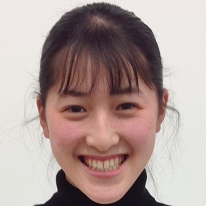 山本穂香