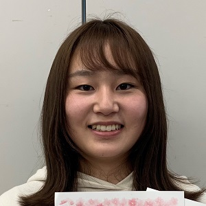 古谷真愛