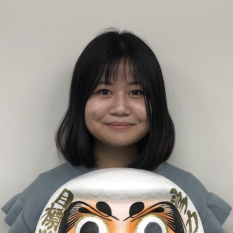 中川佑里子