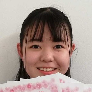 手崎葵