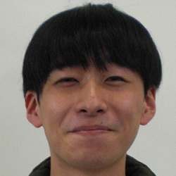 厚地颯