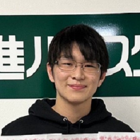 石岡哲多